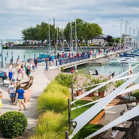 Fured Apartman Koztarsasag Utca * Balatonfüred